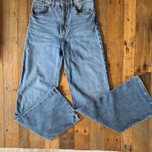 H&M Women's High-Rise Wide-Leg Jeans - Light Blue Denim